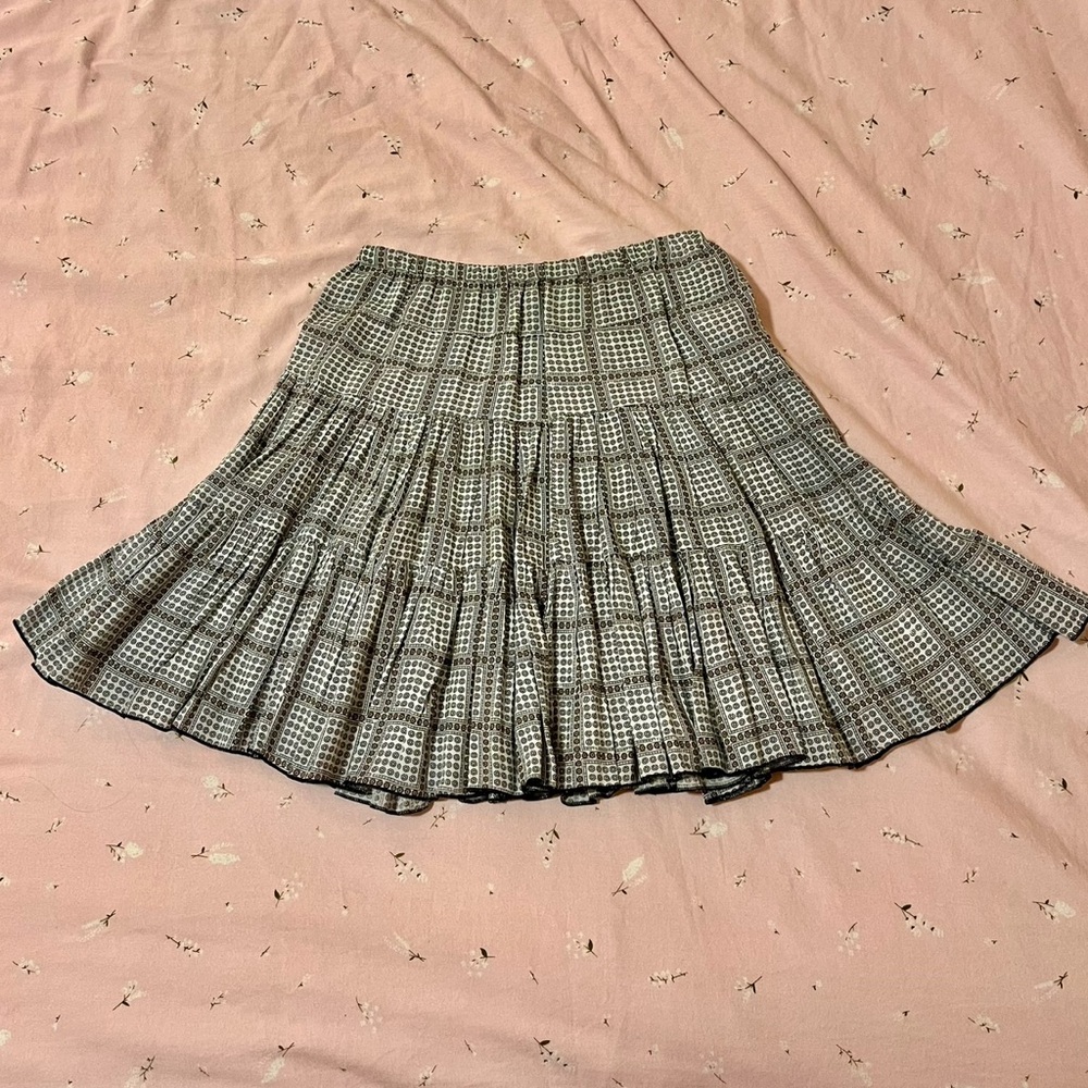 flowy tiered skirt - white